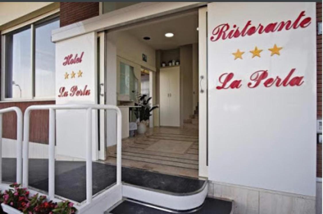 Hotel La Perla Cupra Marittima Exterior photo