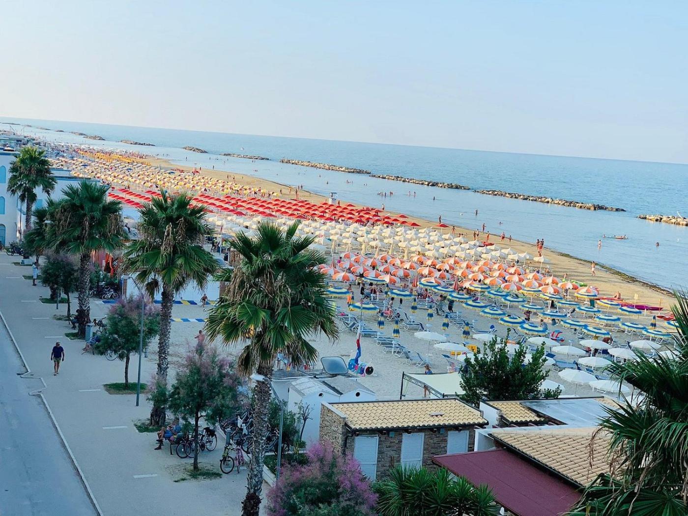 Hotel La Perla Cupra Marittima Exterior photo