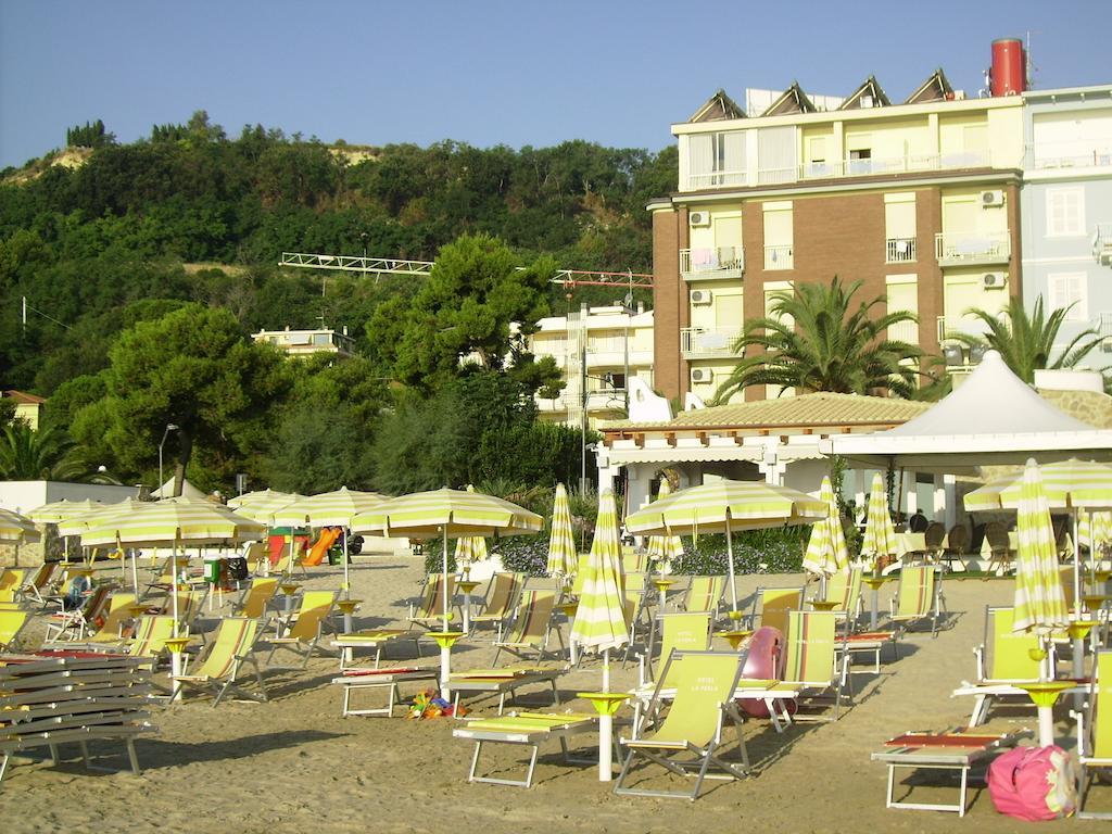 Hotel La Perla Cupra Marittima Exterior photo